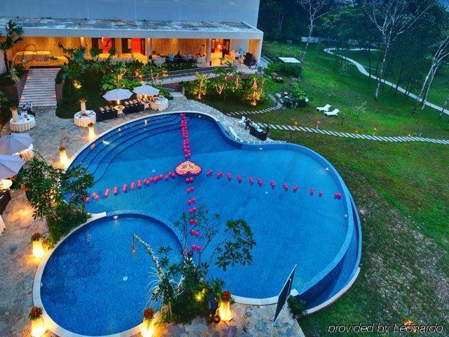 Soll Marina Hotel & Conference Center Bangka Pangkal Pinang Exterior photo